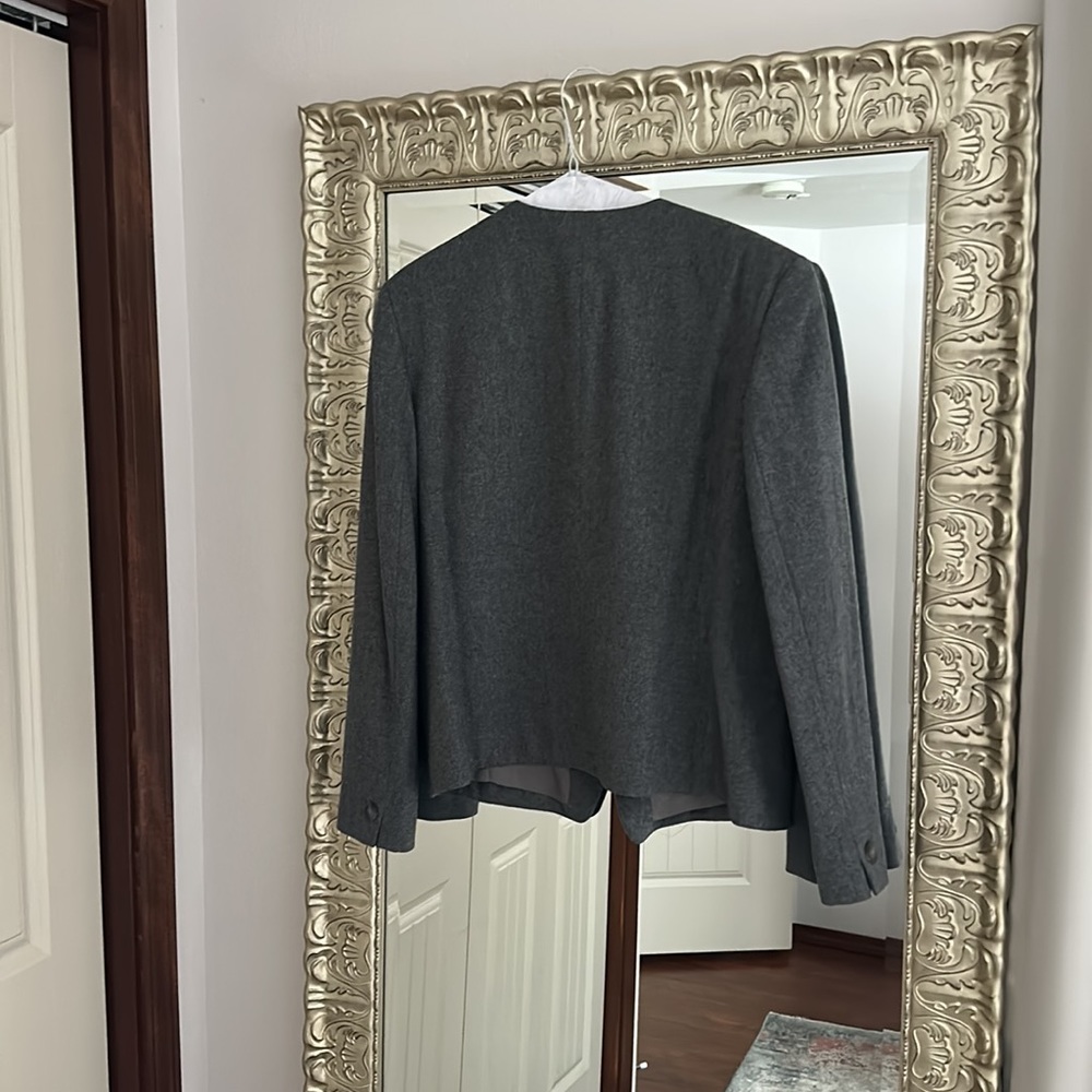 Pendleton Blazer - image 6